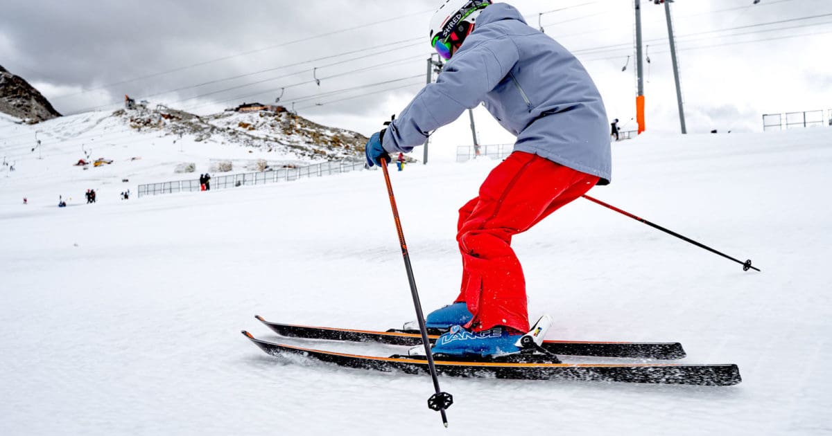 Skiing & Snowboarding